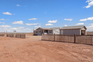 9 Colorado, Laguna, NM 87026