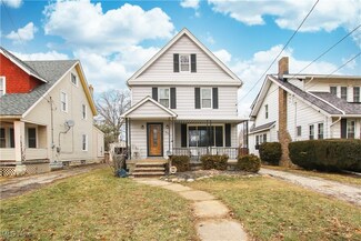 227 Spruce St, Elyria, OH 44035