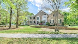 54 Hartford Dr, Egg Harbor Township, NJ 08234