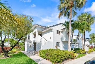 7533 Glendevon Ln Unit 905, Delray Beach, FL 33446