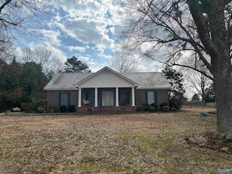 183 James Rd, Hartselle, AL 35640