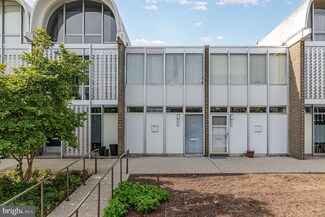 1338 4th St SW Unit T-1338, Washington, DC 20024