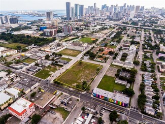 1905 NW 1st Ct, Miami, FL 33136