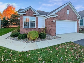 1656 Oakbrooke Way, Saint Paul, MN 55122