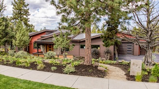 874 NW Haleakala Way, Bend, OR 97701