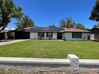 505 Skylark Ln, Monahans, TX 79756