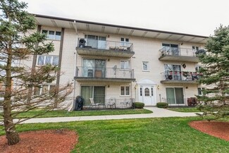7530 W 111th St Unit 2F, Worth, IL 60482