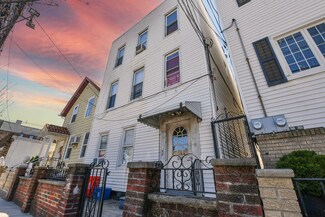 205 42nd St, Union City, NJ 07087