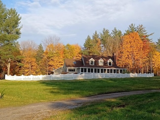 316 Elm Hill Dr, North Clarendon, VT 05759