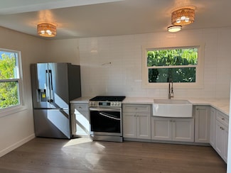 923 W Micheltorena St, Santa Barbara, CA 93101