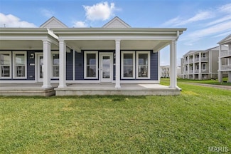 4005 Marais Temps Clair Dr, Saint Charles, MO 63301