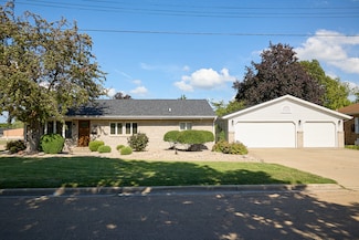 1670 Creve Coeur St, La Salle, IL 61301