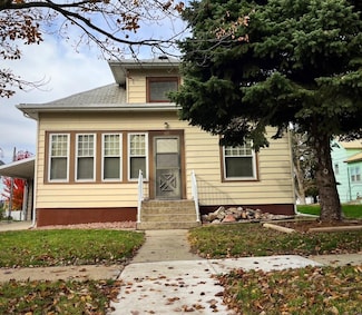 106 N West St, Plainview, NE 68769