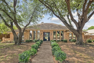 4204 Briargrove Ln, Dallas, TX 75287