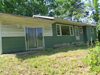 848 Thorn Hill Rd, Thorn Hill, TN 37881