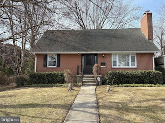 6721 Valley Creek Dr, Gwynn Oak, MD 21207