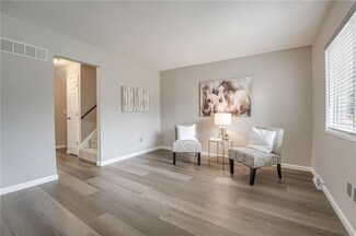 9908 W 52nd St, Shawnee, KS 66203