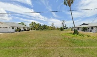 3 Bunker Rd, Rotonda West, FL 33947