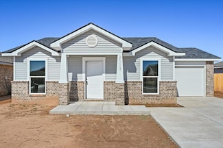 2013 Panhandle Ave, Wolfforth, TX 79382