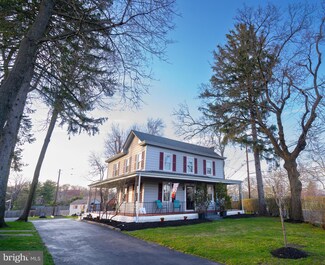1653 Prospect St, Ewing, NJ 08638