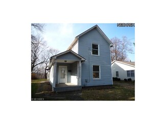 650 Garfield St, Akron, OH 44310