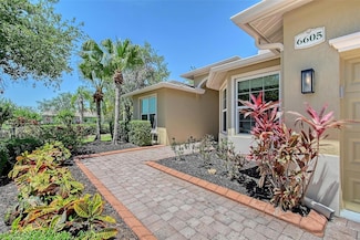 6605 38th Ln E, Sarasota, FL 34243