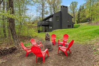 6 Roundtree Rd, Winhall, VT 05340