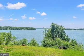 9901 Indian Queen Point Rd, Fort Washington, MD 20744