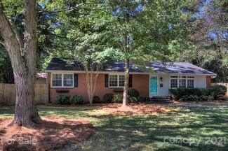 4865 Oglethorpe Place, Charlotte, NC 28209