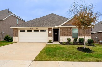 217 Greenhill St, Glenn Heights, TX 75154