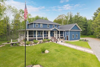 W6880 Maplewood Ln, Medford, WI 54451