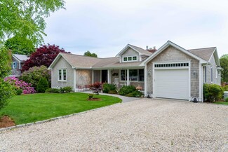 41 Bellavista Dr, Pocasset, MA 02559