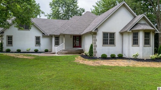 6785 Stonepoint Ct, Paducah, KY 42003