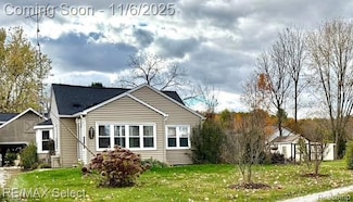 6571 River Rd, Flushing, MI 48433