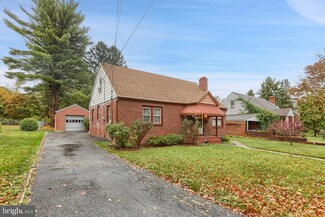 373 N 48th St, Harrisburg, PA 17111