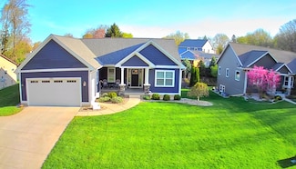 3755 40th St SW, Grandville, MI 49418