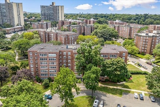 211-10 18th Ave Unit 2J, Bayside, NY 11360
