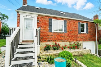 617 Dottie Ct, Cincinnati, OH 45215