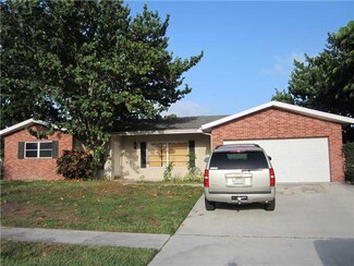 170 Mohigan Cir, Boca Raton, FL 33487