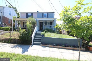 827 51st St NE, Washington, DC 20019