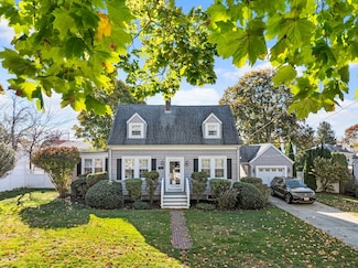 62 Lexington St, New Bedford, MA 02740
