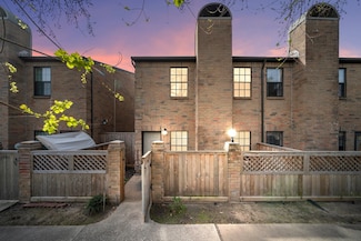 9850 Pagewood Ln Unit 1306, Houston, TX 77042