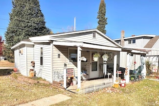 144 Case St, Kingsford, MI 49802