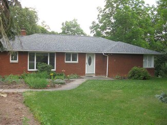 201 Clinton Ave, Monongahela, PA 15063