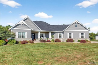 1821 Orr Ln, O Fallon, IL 62269