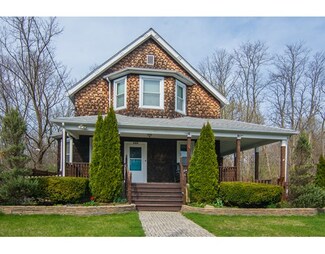 285 Tremont St, Taunton, MA 02780