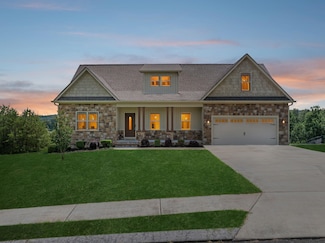 61 Blue Herron Dr, Rock Spring, GA 30739