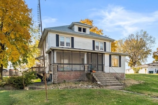 305 W Park St, Sheridan, IL 60551