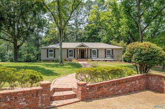155 Oak Cir, Gadsden, AL 35901
