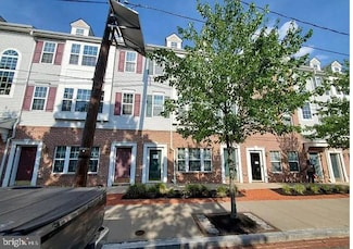 1038 Lamberton St, Trenton, NJ 08611